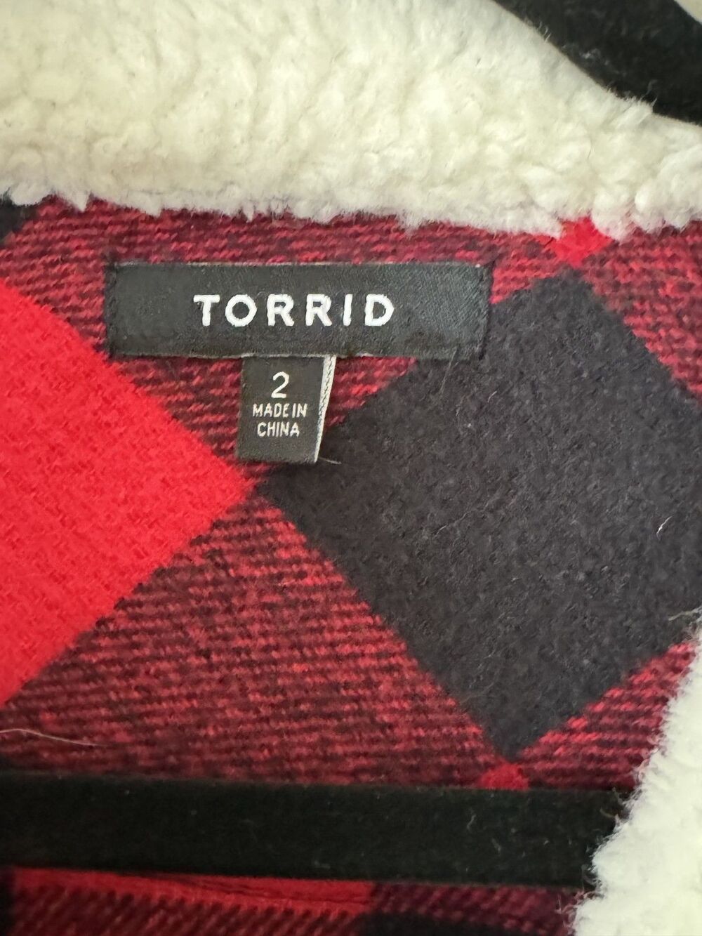 TORRID Buffalo Plaid Moto/Trucker Jacket Womens 2XL Red Cropped Coat 100% Cotton - Picture 7 of 9